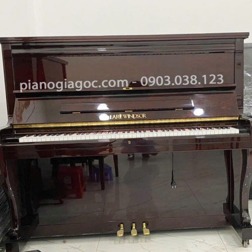 Piano Upright Earlwindsor W115 Sản xuất năm 1982